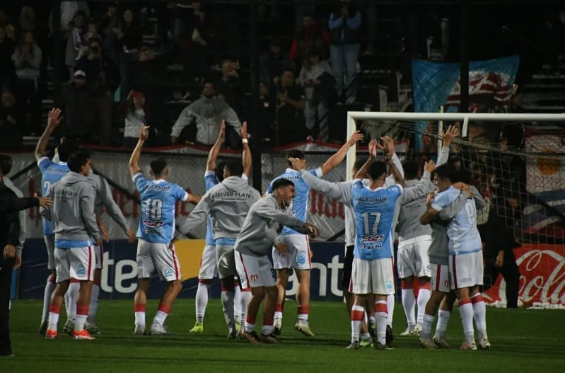 River Plate x Defensor Sporting - Palpite do dia, Análise e Onde Assistir - 16-10-2024